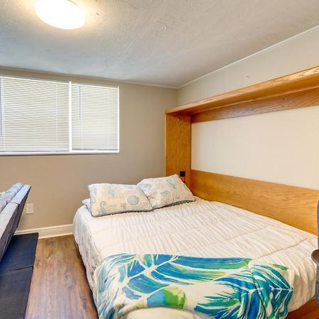 Pet-Friendly Gulfport Home Less Than 2 Mi To Beach سانت بطرسبرج المظهر الخارجي الصورة