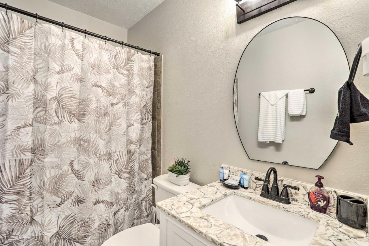 Pet-Friendly Gulfport Home Less Than 2 Mi To Beach سانت بطرسبرج المظهر الخارجي الصورة