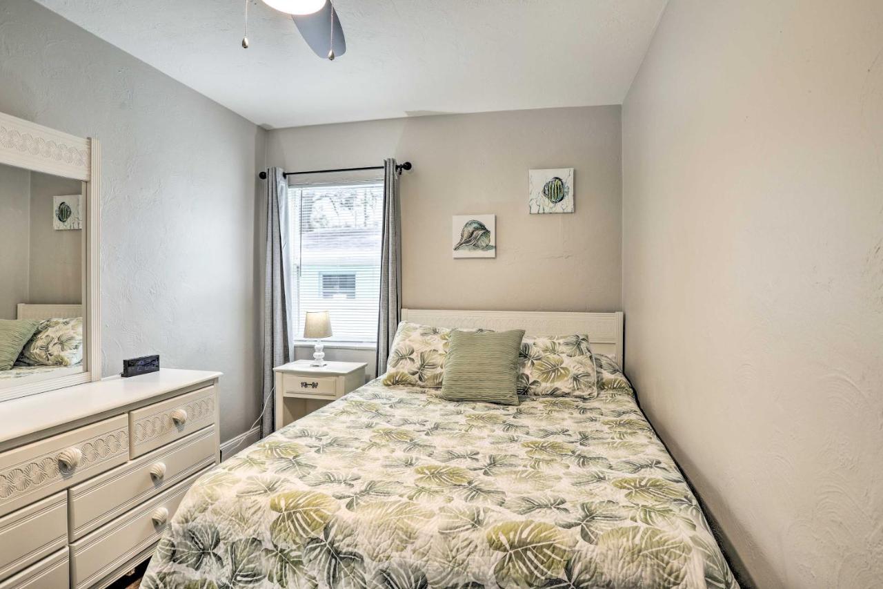 Pet-Friendly Gulfport Home Less Than 2 Mi To Beach سانت بطرسبرج المظهر الخارجي الصورة